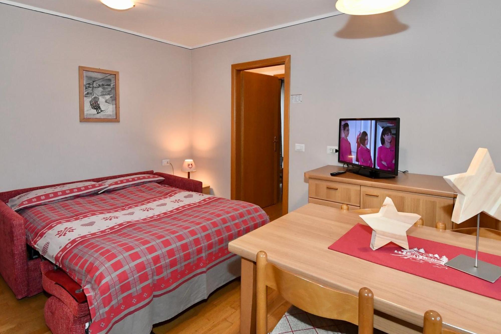 Casa Erica Apartments Ливиньо Экстерьер фото